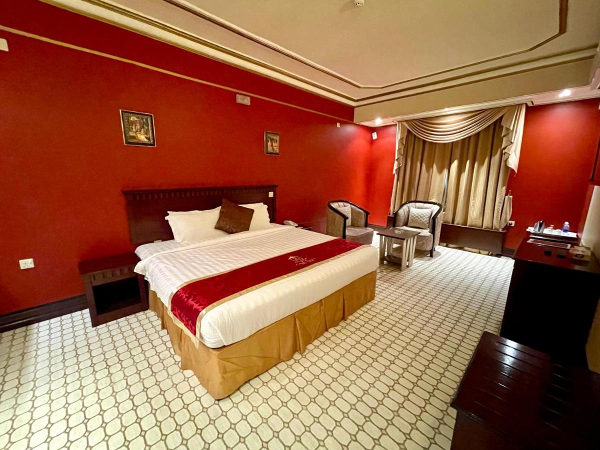Al Mansour Grand Hotel Hafar Al-Batin ภายนอก รูปภาพ